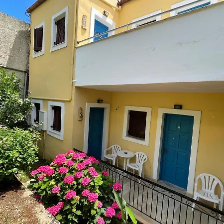 Sunflower & Hotel de apartamente Kassiopi
