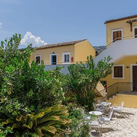 Sunflower & Hotel de apartamente Kassiopi