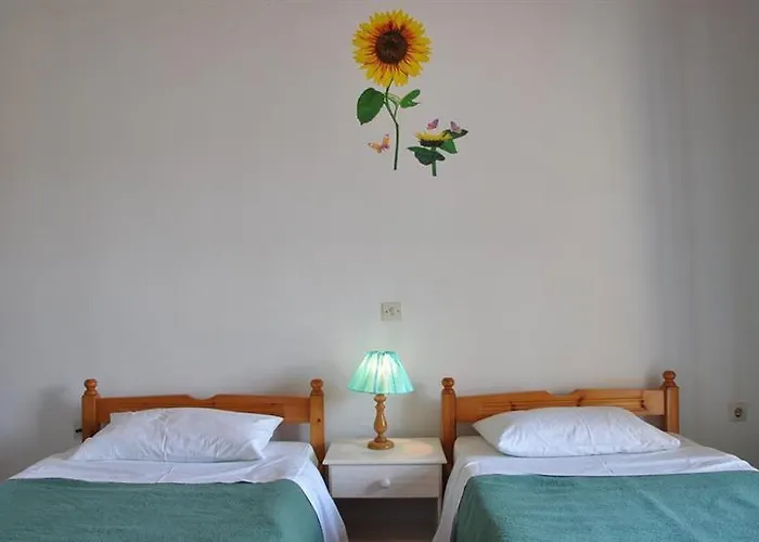 מלון דירות Sunflower &