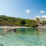 Sunflower & Apart-hotel Kassiopi